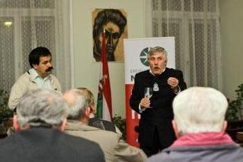 Máté János: a versenypártok megjelenése erősítette a magyar önkormányzati képviseletet 