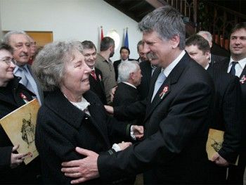 Sajtószemle 2011. március 15-16